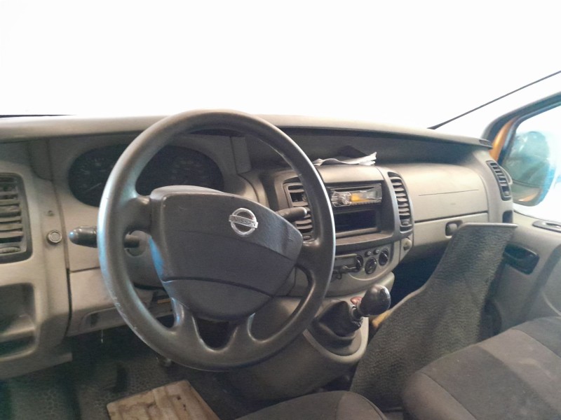 nissan primastar (x83) del año 2006