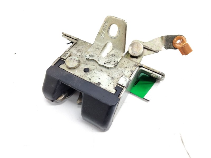 Recambio de cerradura maletero / porton para opel corsa b viva referencia OEM IAM   