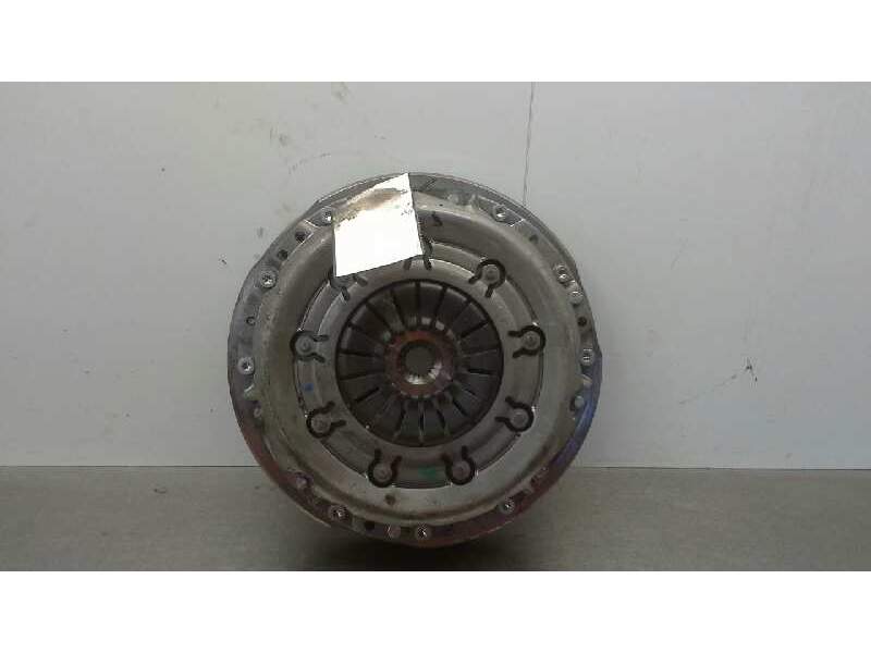 Recambio de kit embrague para nissan juke (f15) 1.6 16v referencia OEM IAM 140916020799  