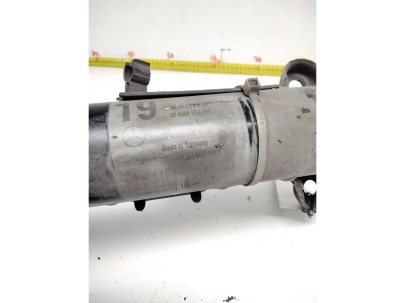Recambio de amortiguador delantero izquierdo para mercedes clase c (w203) berlina 200 compressor (203.042) referencia OEM IAM A2