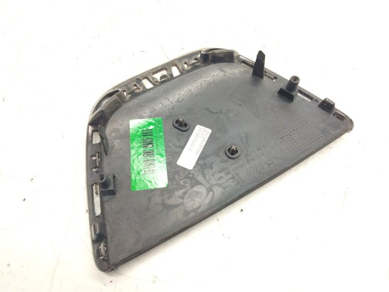 Recambio de emblema logo para peugeot 308 access referencia OEM IAM 3564161300  