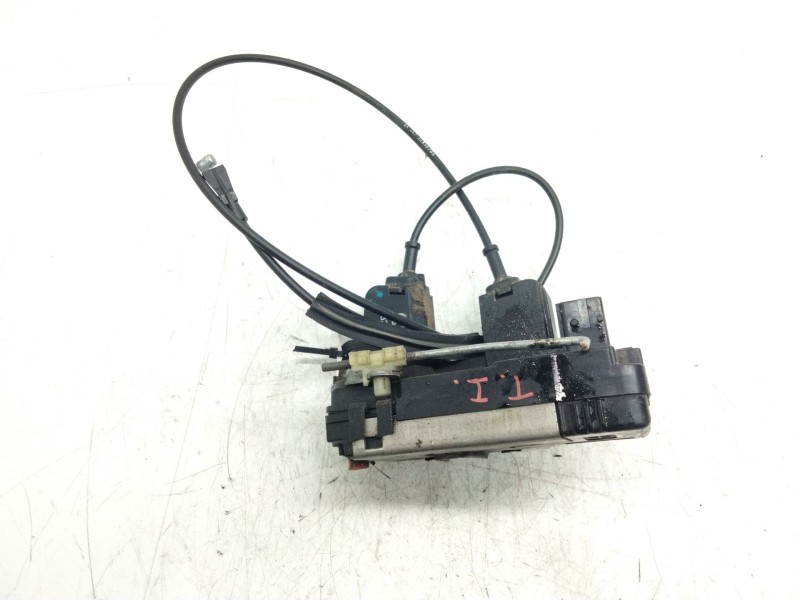 Recambio de cerradura puerta trasera izquierda para opel vectra c berlina cosmo referencia OEM IAM 1320760  