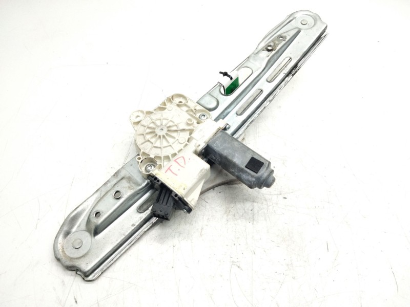 Recambio de elevalunas trasero derecho para opel vectra c berlina cosmo referencia OEM IAM   