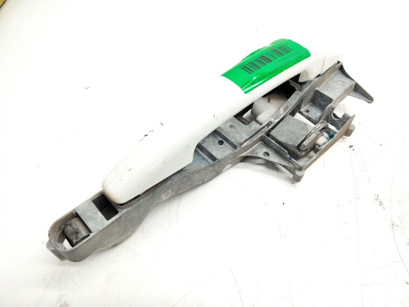 Recambio de maneta exterior delantera derecha para peugeot 308 access referencia OEM IAM   