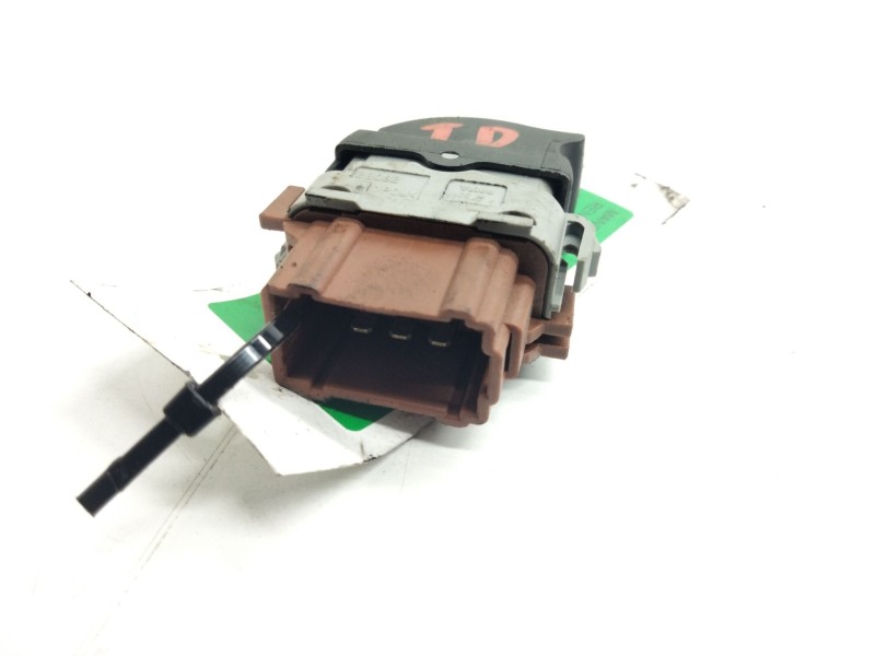 Recambio de mando elevalunas trasero derecho para renault laguna ii (bg0) 1.6 referencia OEM IAM   