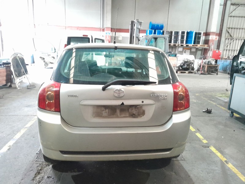 toyota corolla (e12) del año 2006