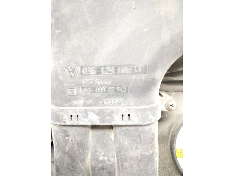 Recambio de tapa motor para seat leon (1m1) 1.6 16v referencia OEM IAM 44609985945 036129607CF 