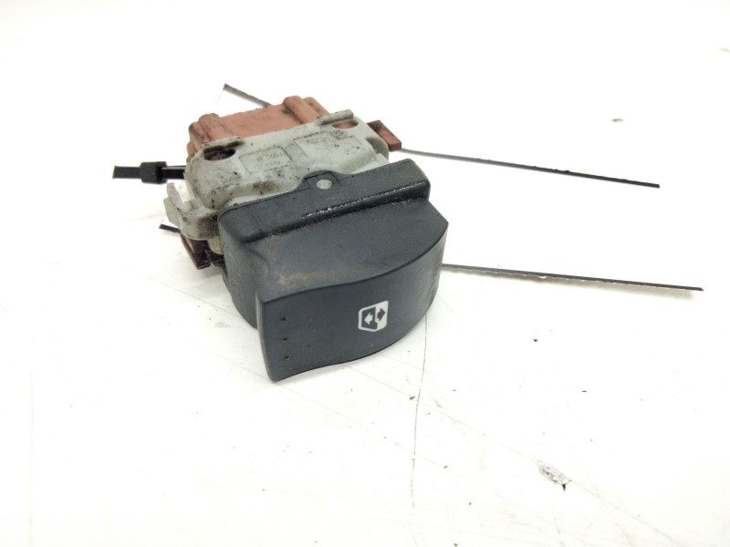 Recambio de mando elevalunas trasero derecho para renault espace iv (jk0) dynamique referencia OEM IAM   