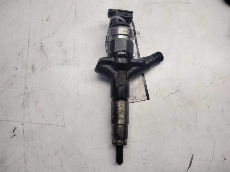 Recambio de inyector para subaru legacy kombi/outback b14 premium referencia OEM IAM   