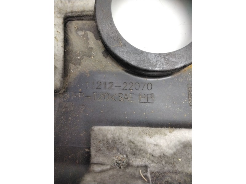 Recambio de tapa motor para toyota corolla (e11) 1.4 16v cat referencia OEM IAM 1121222070  