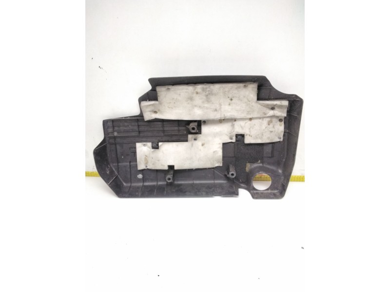 Recambio de tapa motor para toyota auris 1.3 16v cat referencia OEM IAM 126110Y020  
