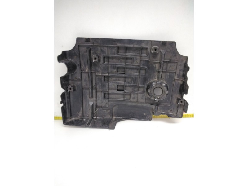 Recambio de tapa motor para land rover discovery 4 referencia OEM IAM LBH500280  