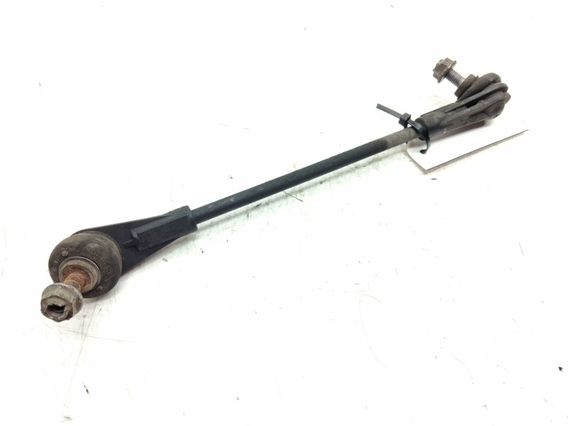 Recambio de bieleta estabilizadora delantera izquierda para bmw serie 1 lim. (f20/f21) referencia OEM IAM   