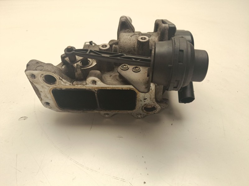 Recambio de valvula egr para audi q5 (8r) 2.0 tdi (125kw) referencia OEM IAM 03l131512D  