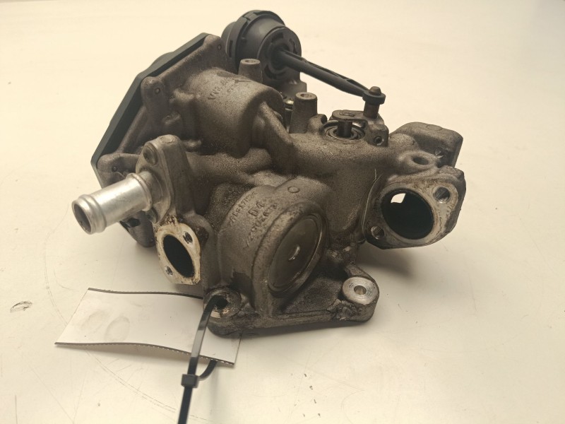 Recambio de valvula egr para audi q5 (8r) 2.0 tdi (125kw) referencia OEM IAM 03l131512D  