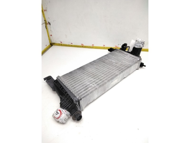 Recambio de intercooler para nissan pathfinder (r51) 2.5 dci le referencia OEM IAM V4454002 144615X00A 