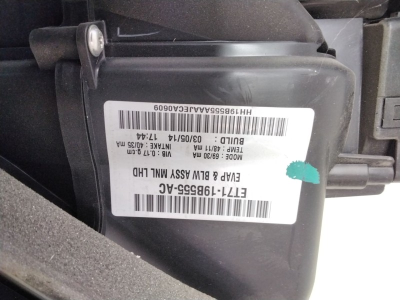 Recambio de calefaccion entera normal para ford tourneo courier (c4a) ambiente referencia OEM IAM ET7119B555 AJECA0609 