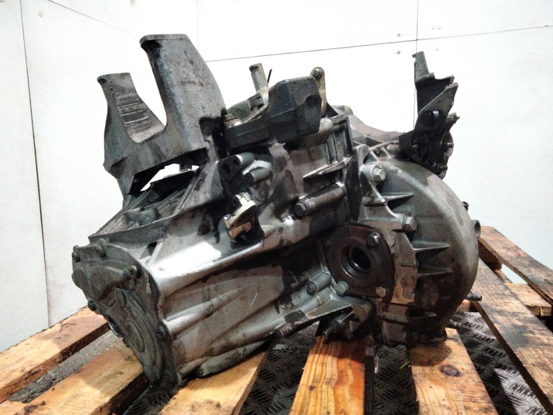 Recambio de caja cambios para citroen c5 berlina exclusive referencia OEM IAM 9643921680  