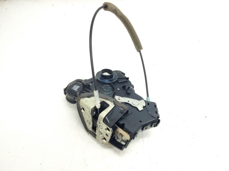Recambio de cerradura puerta delantera izquierda para toyota corolla (e12) 2.0 d-4d luna berlina referencia OEM IAM   