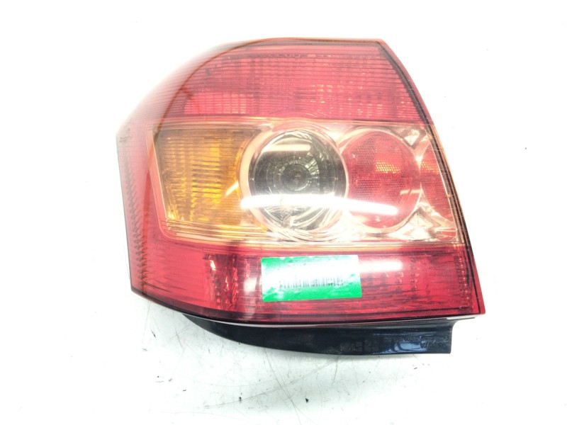 Recambio de piloto trasero derecho para toyota corolla (e12) 2.0 d-4d luna berlina referencia OEM IAM 815500231  