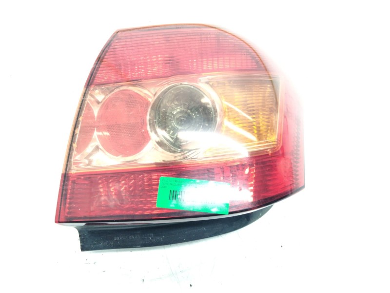 Recambio de piloto trasero izquierdo para toyota corolla (e12) 2.0 d-4d luna berlina referencia OEM IAM 8156002301  