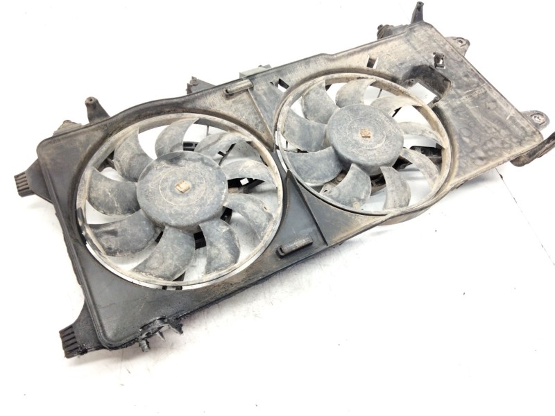 Recambio de electroventilador para fiat doblo (119) 1.9 8v dynamic / multijet dynamic plus (77kw) referencia OEM IAM 841800300  
