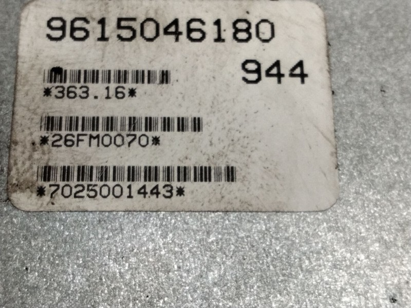 Recambio de centralita motor uce para citroen xantia berlina 1.8i sx / 1.8 sx referencia OEM IAM 9616046180 0261200665 
