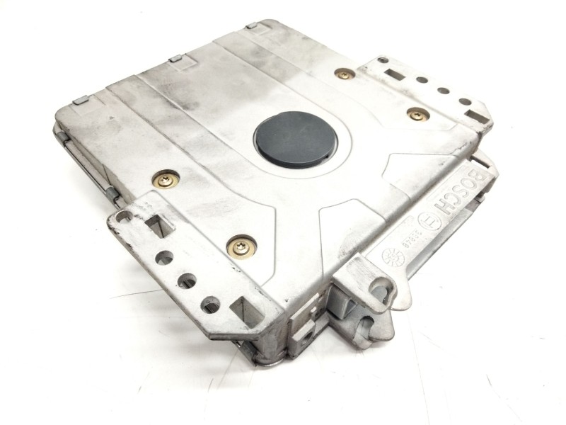 Recambio de centralita motor uce para citroen xantia berlina 1.8i sx / 1.8 sx referencia OEM IAM 9616046180 0261200665 