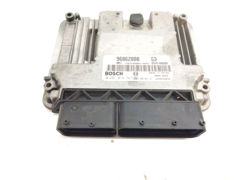 Recambio de centralita motor uce para chevrolet epica 2.0 diesel cat referencia OEM IAM 96862888  