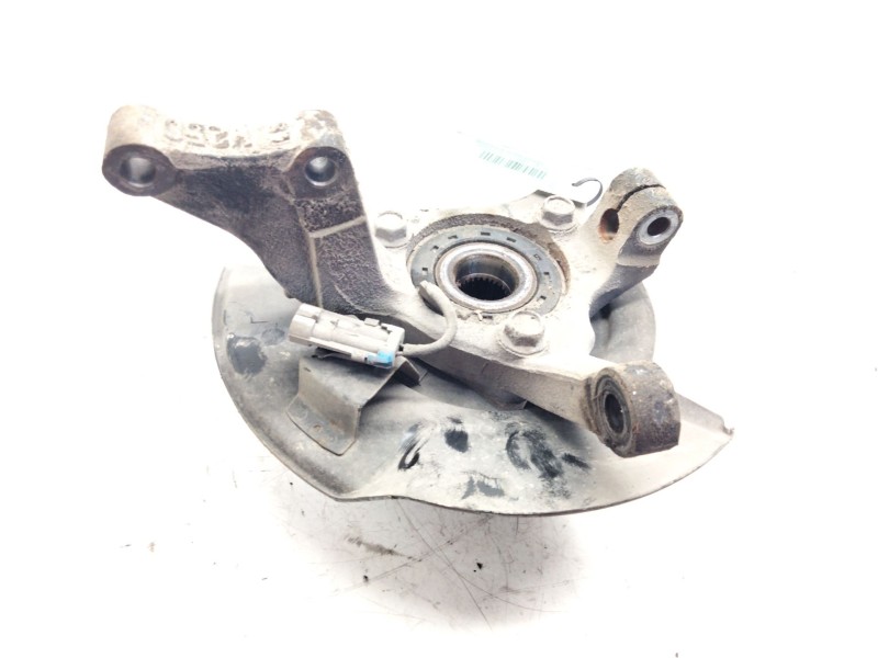 Recambio de mangueta delantera izquierda para chevrolet epica 2.0 diesel cat referencia OEM IAM V250  