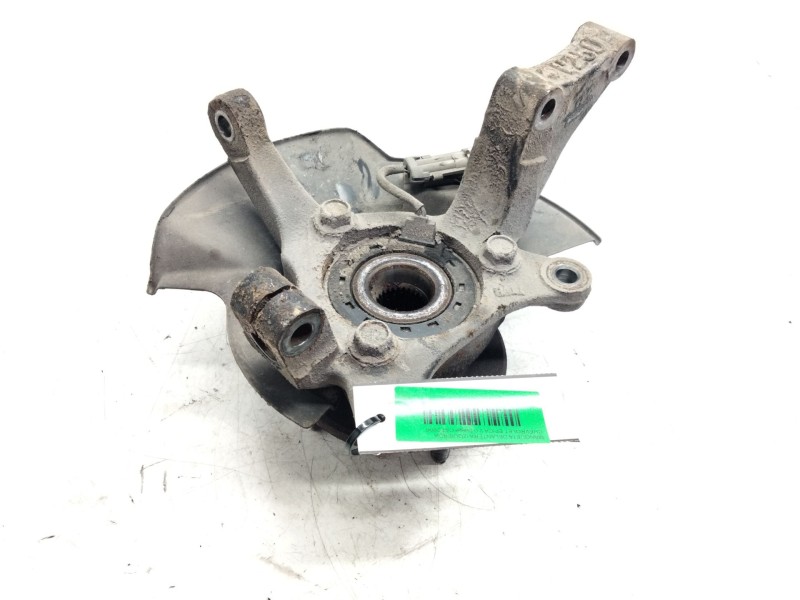 Recambio de mangueta delantera izquierda para chevrolet epica 2.0 diesel cat referencia OEM IAM V250  