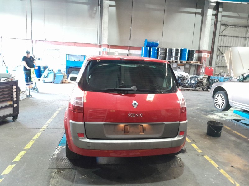 renault scenic ii del año 2004