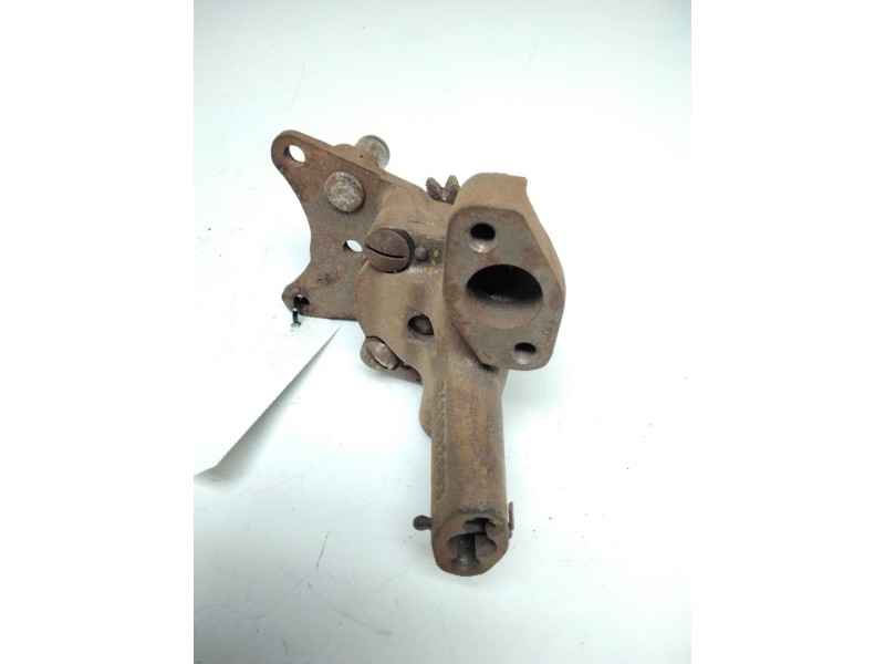 Recambio de bomba aceite para ebro l45 l45 fr furgon referencia OEM IAM 2461092003  