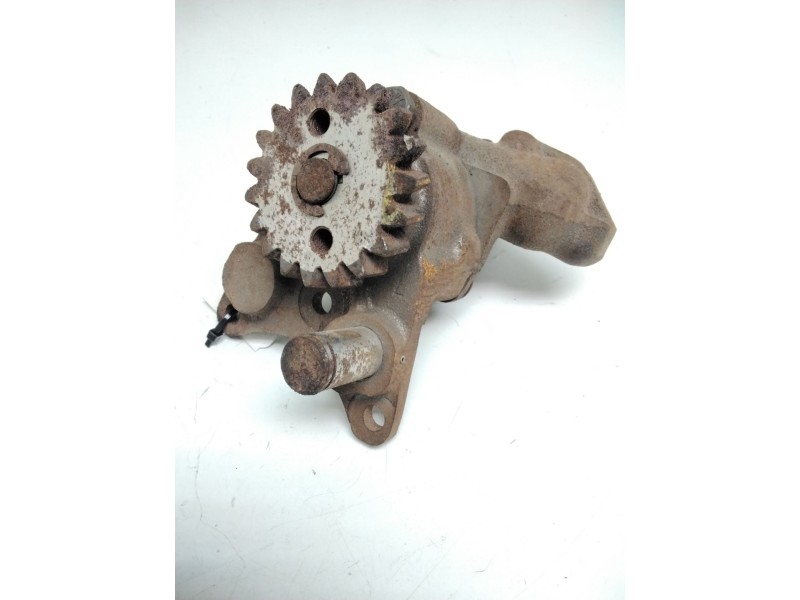 Recambio de bomba aceite para ebro l45 l45 fr furgon referencia OEM IAM 2461092003  