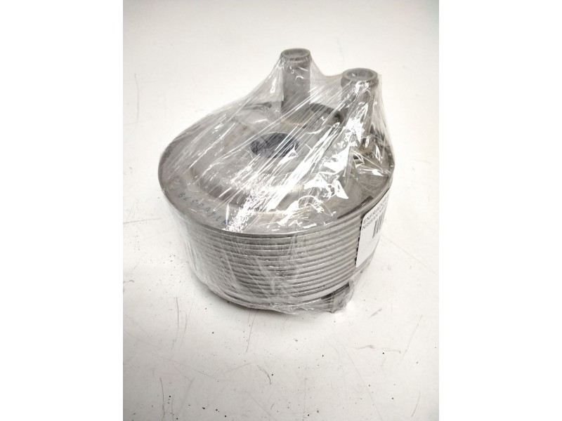 Recambio de enfriador aceite motor para nissan navara pick-up (d40m) 2.5 dci cat referencia OEM IAM 5M30001 324288015 