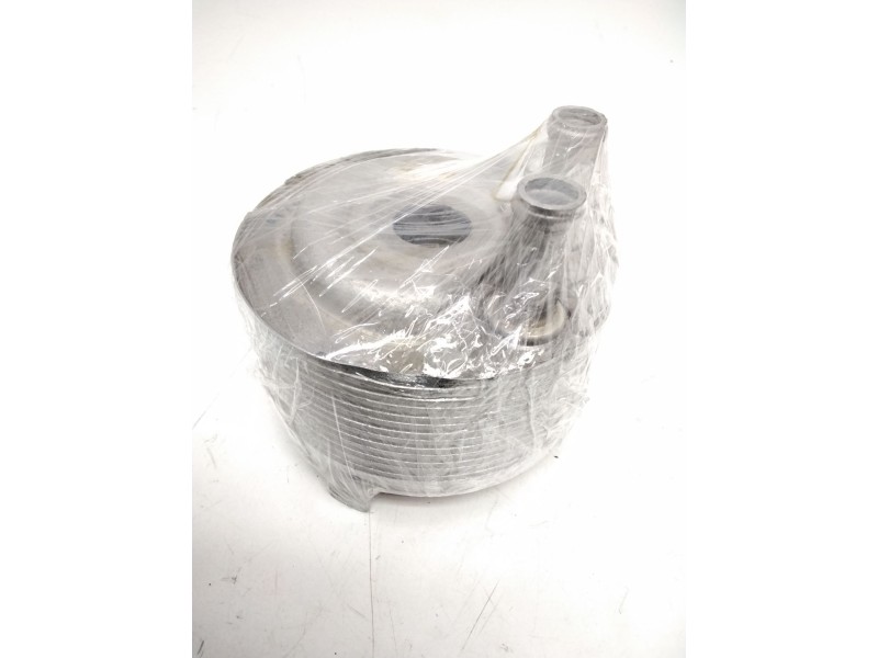 Recambio de enfriador aceite motor para nissan navara pick-up (d40m) 2.5 dci cat referencia OEM IAM 5M30001 324288015 