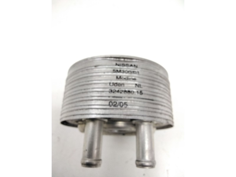 Recambio de enfriador aceite motor para nissan navara pick-up (d40m) 2.5 dci cat referencia OEM IAM 5M30001 324288015 