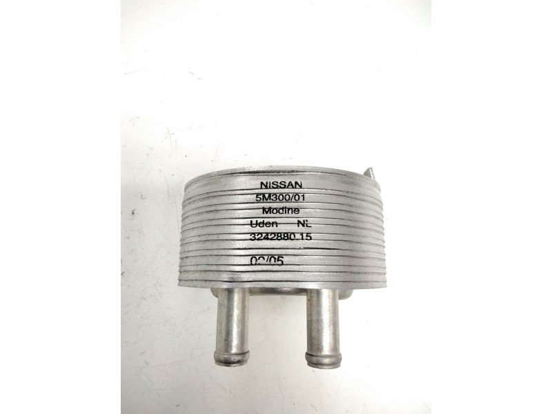 Recambio de enfriador aceite motor para nissan navara pick-up (d40m) 2.5 dci cat referencia OEM IAM 5M30001 324288015 