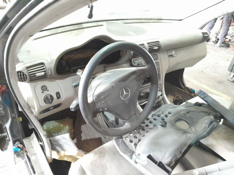 mercedes clase c (w203) sportcoupe del año 2003