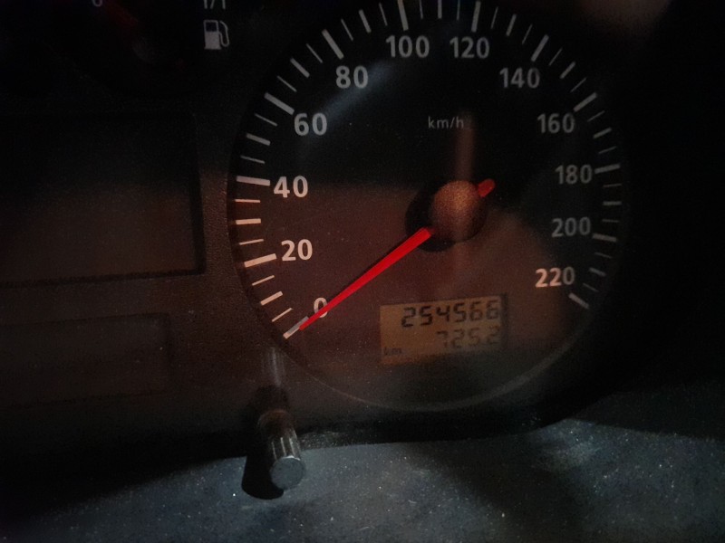 seat cordoba berlina (6k2) del año 2002