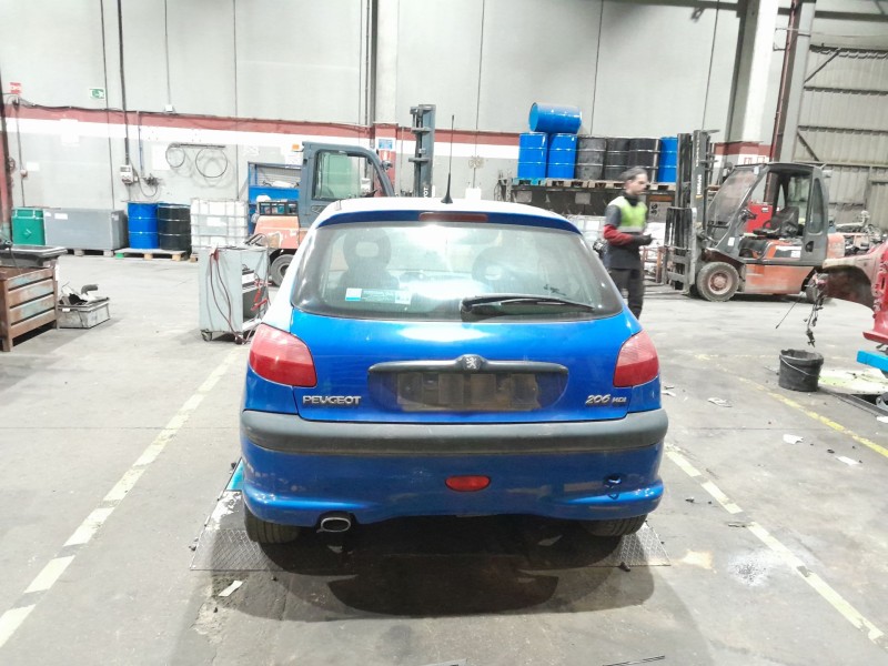 peugeot 206 berlina del año 2003