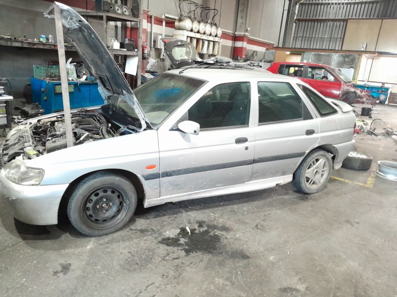 ford escort berl./turnier del año 1998