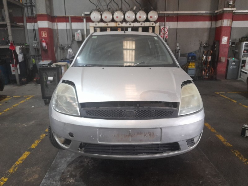 ford fiesta (cb1) del año 2004