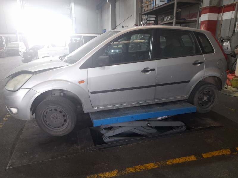 ford fiesta (cb1) del año 2004