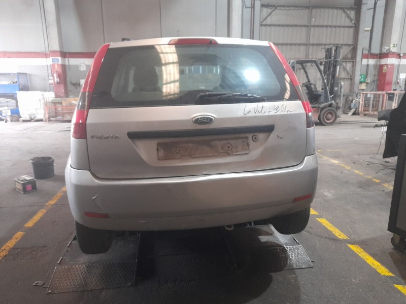 ford fiesta (cb1) del año 2004