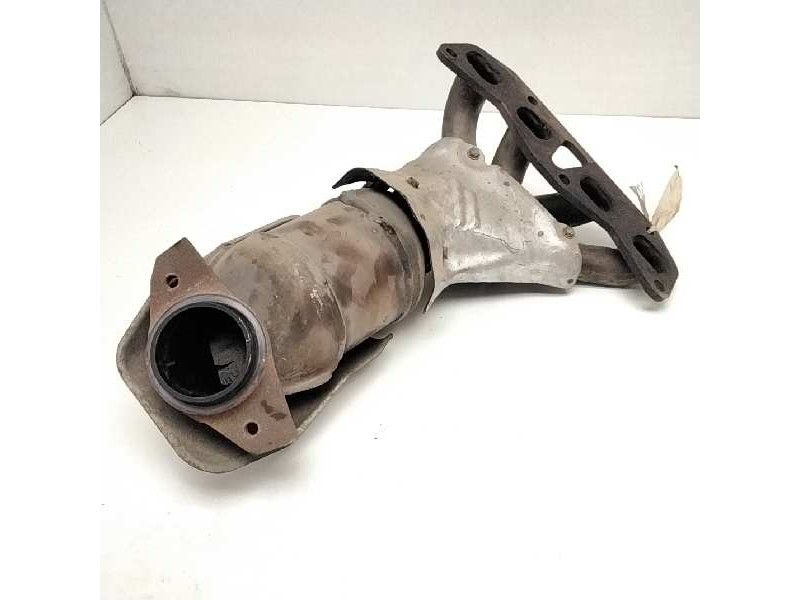 Recambio de catalizador para nissan primera berlina (p11) 2.0 16v cat referencia OEM IAM  46 