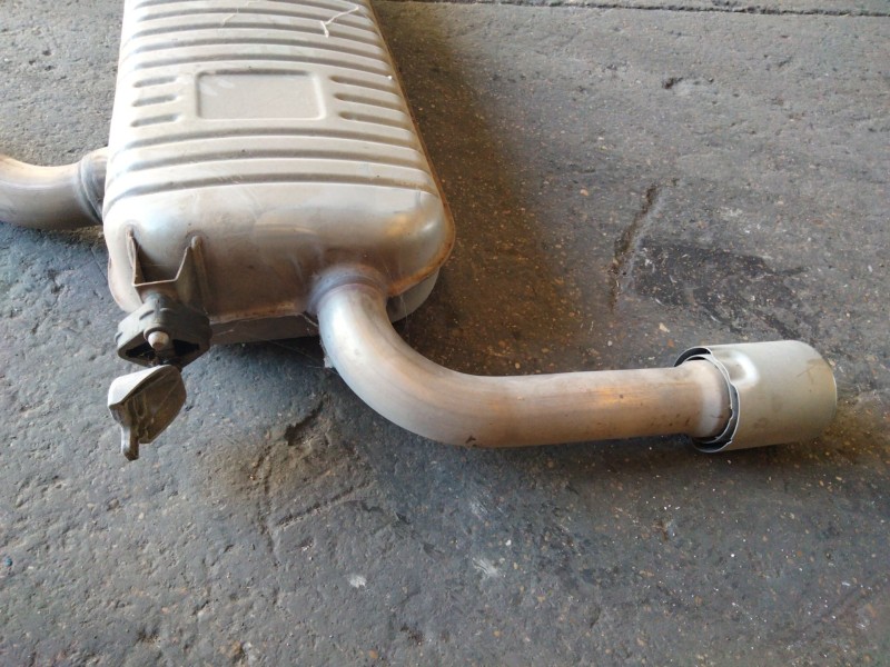 Recambio de catalizador para bmw serie 2 gran coupe (f44) 218i referencia OEM IAM 82546942 NGK 