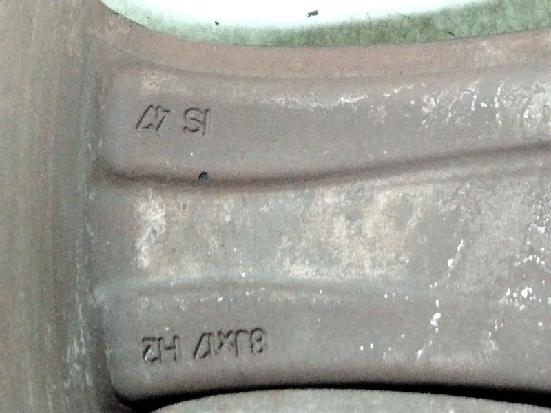 Recambio de llanta aluminio para bmw serie 3 berlina (e46) 2.0 16v diesel cat referencia OEM IAM 17-5-TORNILLOS ET47 