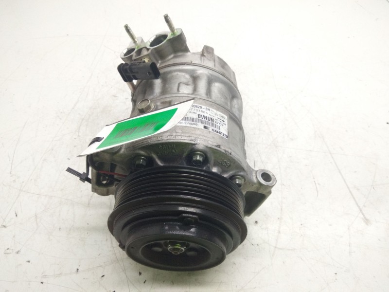 Recambio de compresor aire acondicionado para land rover velar referencia OEM IAM CPLA19D629BH  