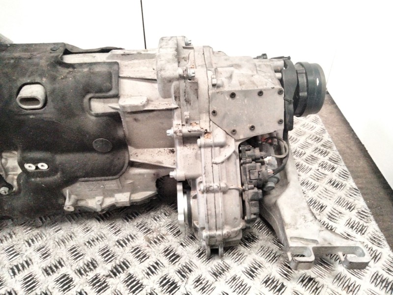 Recambio de caja cambios para land rover velar referencia OEM IAM H7A3-7000DE  